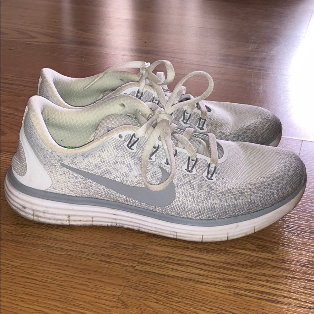 Nike womens sneakers